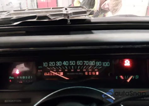 1998 Buick Lesabre Custom z USA, uszkodzony, nr VIN 1G4HP52K5WH479063